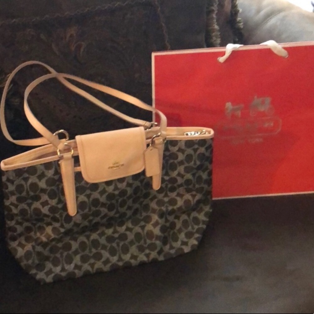 Like new coach bag!